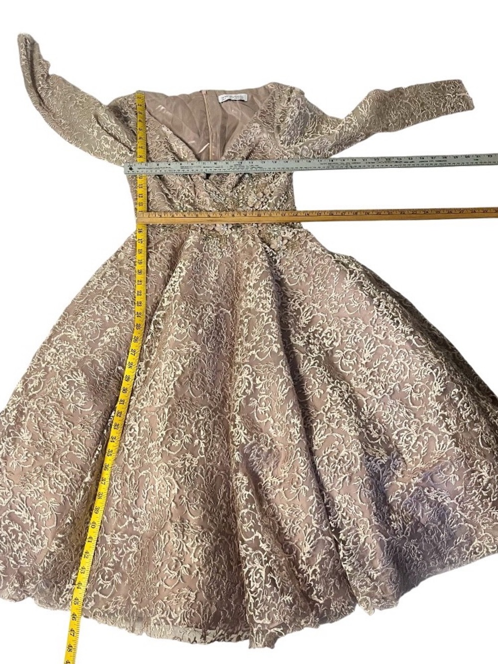 MAC DUGGAL Long Sleeve Tea Length Dress Lace Embroidered Beads Flowers Size 6 - Picture 9 of 13